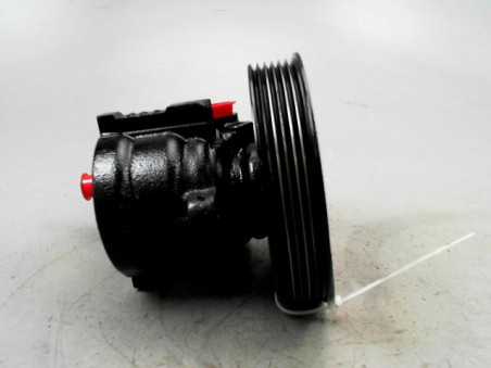 POMPE DIRECTION ASSISTEE RENAULT MEGANE 2003