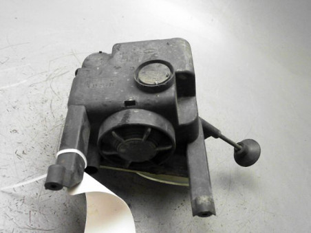 PHARE ANTIBROUILLARD AVANT GAUCHE OPEL MERIVA 2005