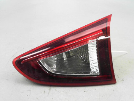 FEU ARRIERE INTERIEUR DROIT MAZDA 2 2015
