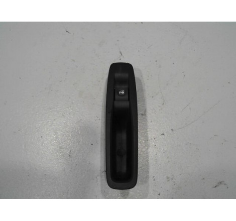 COMMANDE LEVE-GLACE PORTE ARD RENAULT MEGANE