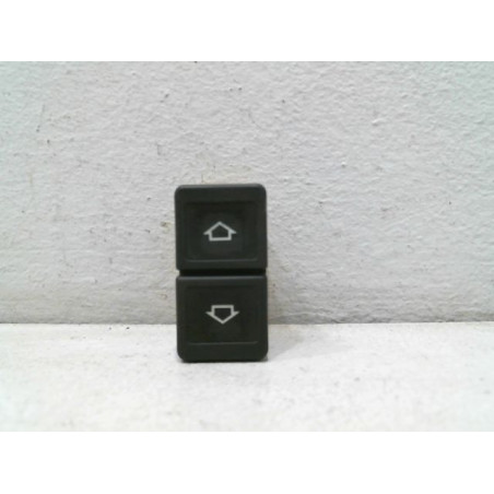 COMMANDE LEVE-GLACE PORTE AVD CITROEN XSARA 2004