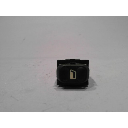 COMMANDE LEVE-GLACE PORTE AVD PEUGEOT PARTNER 2006