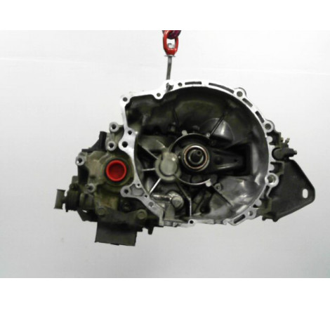 BOITE A VITESSE MECANIQUE MAZDA 626 1.8