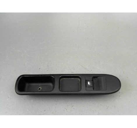 COMMANDE LEVE-GLACE PORTE AVD PEUGEOT 307 SW Phase 2 2005-2008