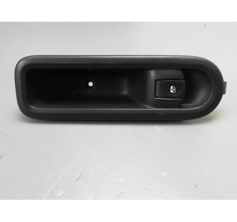 COMMANDE LEVE-GLACE PORTE AVD RENAULT TWINGO