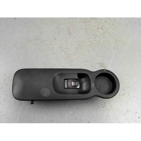 COMMANDE LEVE-GLACE PORTE AVD RENAULT MODUS 2004