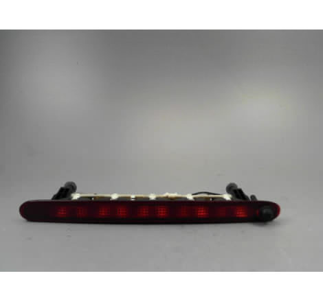 FEUX STOP SUPPLEMENTAIRE SUZUKI SWIFT III 2005-2011