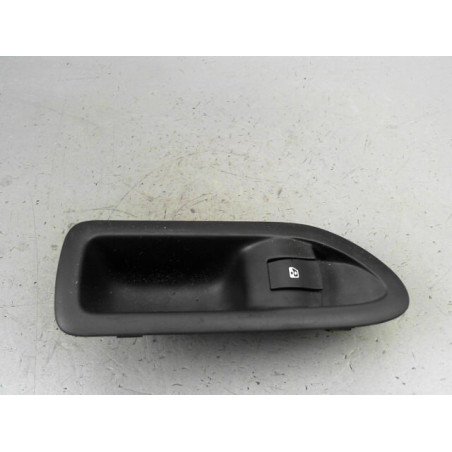 COMMANDE LEVE-GLACE PORTE ARD RENAULT LAGUNA 2005