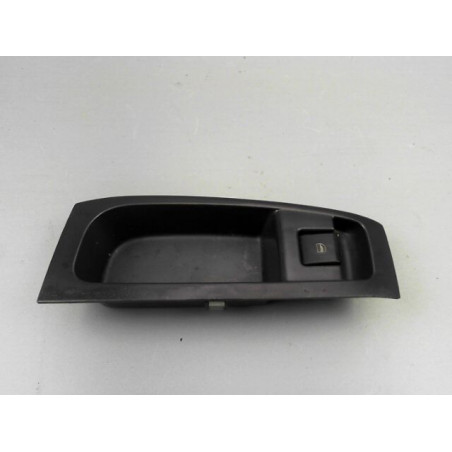 COMMANDE LEVE-GLACE PORTE AVD VOLKSWAGEN FOX 2006