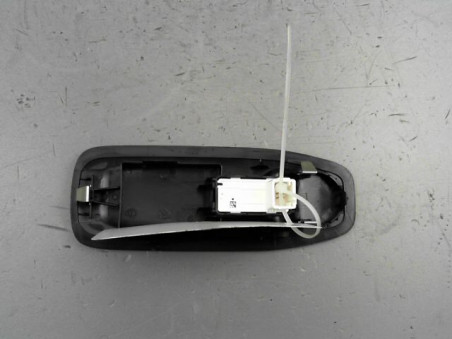 COMMANDE LEVE-GLACE PORTE AVD PEUGEOT 208 2018