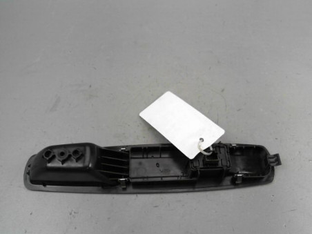 COMMANDE LEVE-GLACE PORTE AVD RENAULT MEGANE 2011