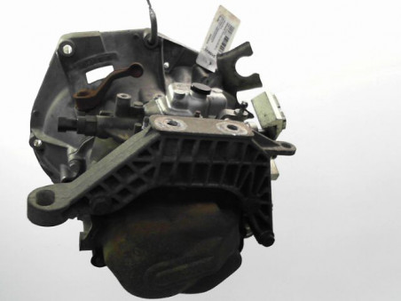 BOITE A VITESSE MECANIQUE FIAT PUNTO 2012