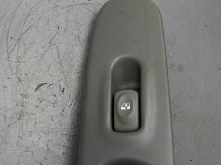 COMMANDE LEVE-GLACE PORTE AVD RENAULT TWINGO 2000