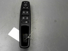 COMMANDE LEVE-GLACE PORTE AVG RENAULT MEGANE III Phase 1 2008-2012