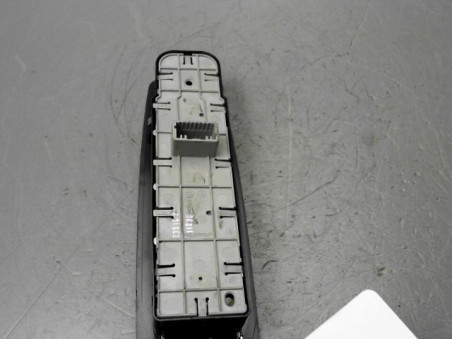 COMMANDE LEVE-GLACE PORTE AVG RENAULT MEGANE 2013