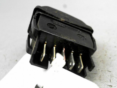 COMMANDE LEVE-GLACE PORTE AVD CITROEN XSARA 2006
