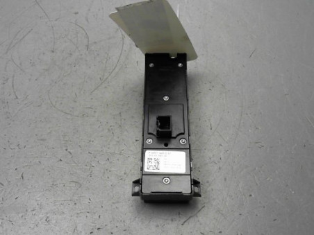 COMMANDE LEVE-GLACE PORTE AVG FORD FOCUS 2008