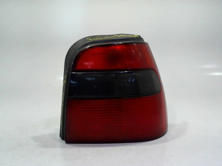 FEU ARRIERE DROIT SKODA FELICIA 1999