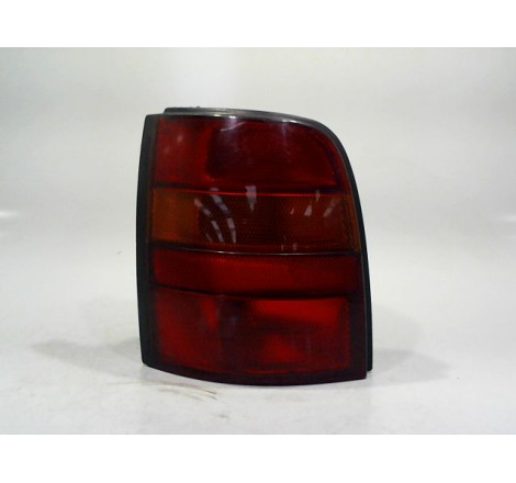 FEU ARRIERE GAUCHE  NISSAN MICRA II Phase 2 1996-1998