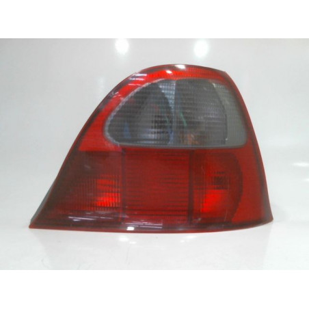 FEU ARRIERE DROIT ROVER 25 2002