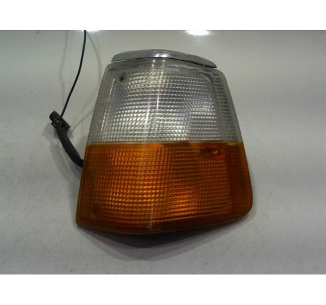 CLIGNOTANT GAUCHE VOLVO 240 4P