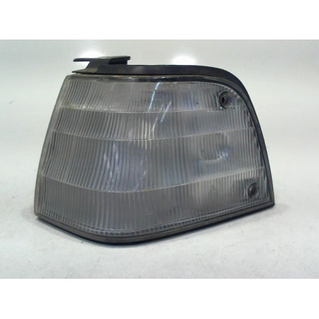 CLIGNOTANT GAUCHE MAZDA 323 1988
