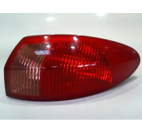 FEU ARRIERE DROIT ALFA ROMEO 147 Phase 1 2000-2004