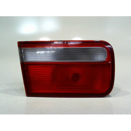 FEU ARRIERE INTERIEUR GAUCHE HONDA ACCORD 1994