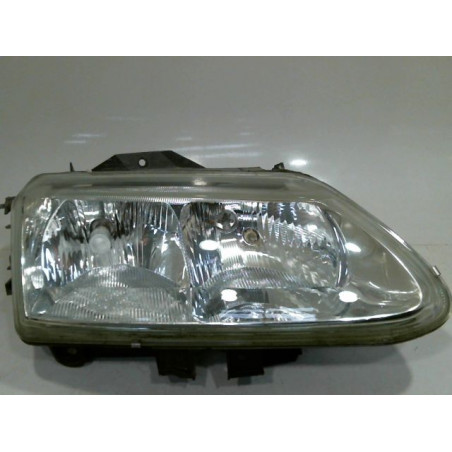 PHARE DROIT RENAULT ESPACE 2001
