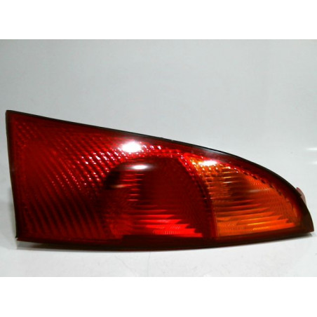 FEU ARRIERE DROIT FORD FOCUS 1999