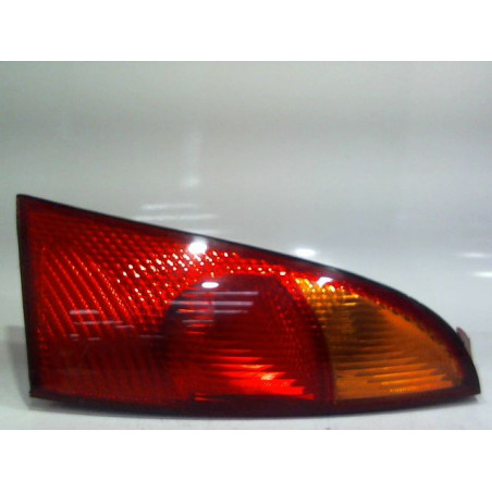 FEU ARRIERE DROIT FORD FOCUS 2002