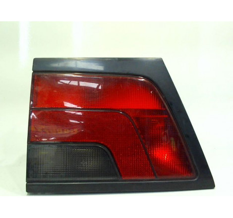 FEU ARRIERE INTERIEUR GAUCHE PEUGEOT 806 MONOSP. 1994-2001