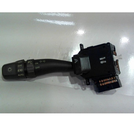 COMMANDE ECLAIRAGE HYUNDAI TRAJET MONOSP. 2000-2007