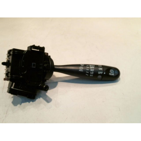 COMMANDE ESSUIE GLACE TOYOTA YARIS 2003