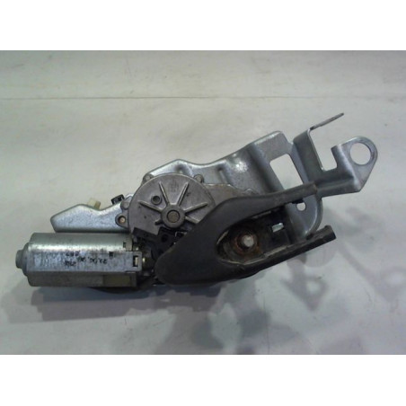MOTEUR ESSUIE-GLACE ARRIERE RENAULT LAGUNA 1998