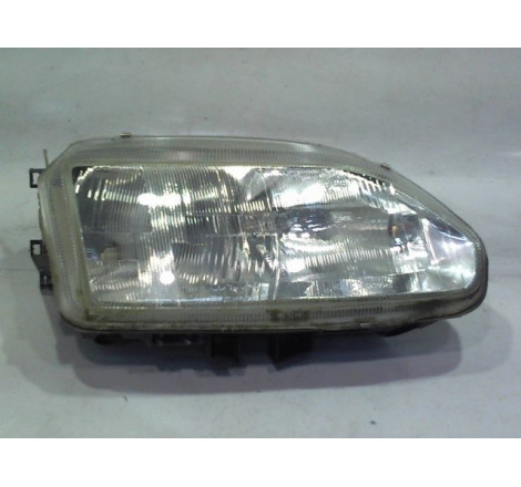 PHARE DROIT RENAULT SAFRANE Phase 1 1992-1996