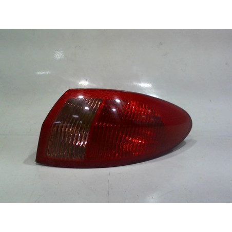 FEU ARRIERE DROIT ALFA ROMEO 147 2004