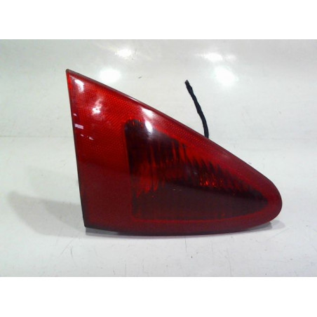 FEU ARRIERE INTERIEUR GAUCHE ALFA ROMEO 147 2004