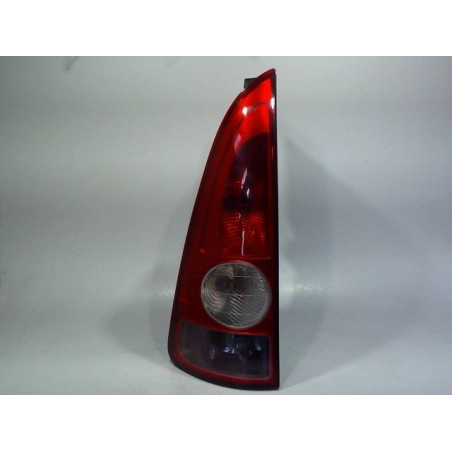 FEU ARRIERE GAUCHE  RENAULT ESPACE 2004