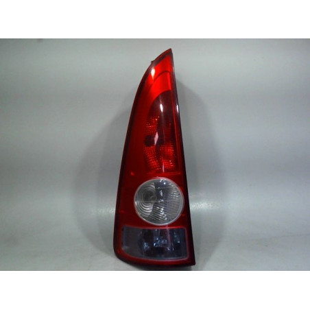 FEU ARRIERE GAUCHE  RENAULT ESPACE 2003