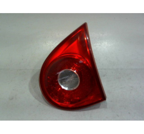 FEU ARRIERE INTERIEUR DROIT VOLKSWAGEN GOLF V 2003-2008