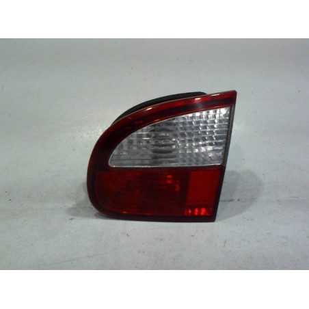 FEU ARRIERE INTERIEUR DROIT DAEWOO LANOS 1999