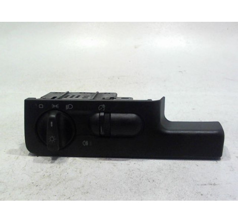 INTERIEUR COMMANDE PHARES VOLKSWAGEN PASSAT BERL. III Phase 2 1993-1996