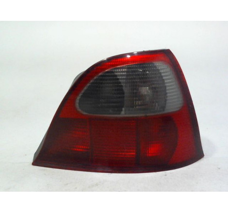 FEU ARRIERE DROIT ROVER 25 Phase 1 2000-2004