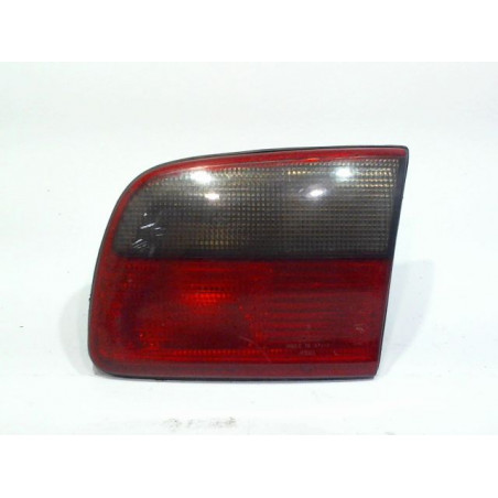 FEU ARRIERE INTERIEUR DROIT OPEL OMEGA 1995