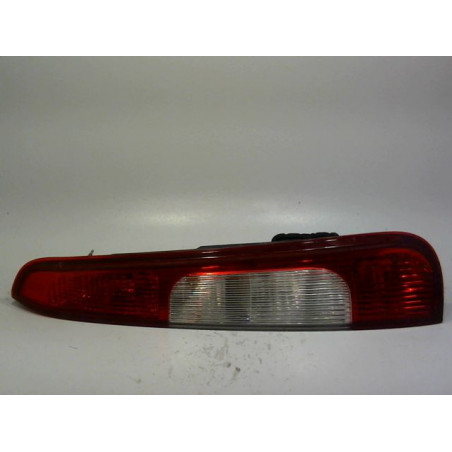 FEU ARRIERE DROIT FORD FOCUS 2005