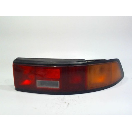 FEU ARRIERE DROIT MAZDA 323 1992
