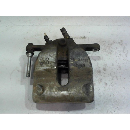 ETRIER DE FREIN AVANT DROIT RENAULT KANGOO 2013