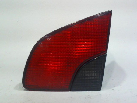 FEU ARRIERE INTERIEUR DROIT PEUGEOT 406 2000