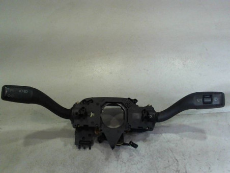 COMMANDE CLIGNOTANT AUDI A4 2001